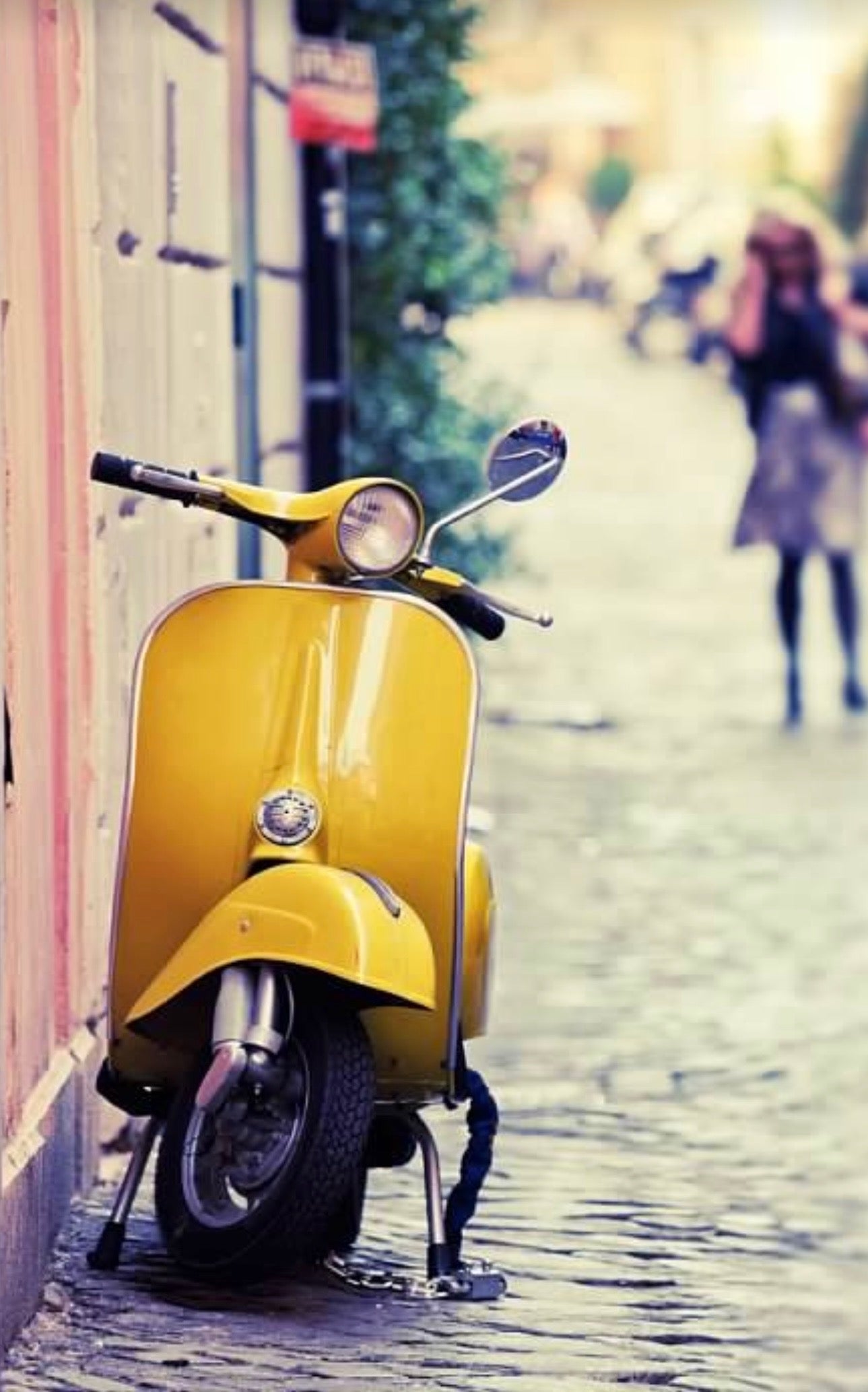 PARIS CITY GUIDE - VINTAGE, ANTIQUES, EATS & ESSENTIALS